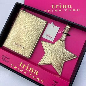 Trina Turk 2 Piece Travel Set